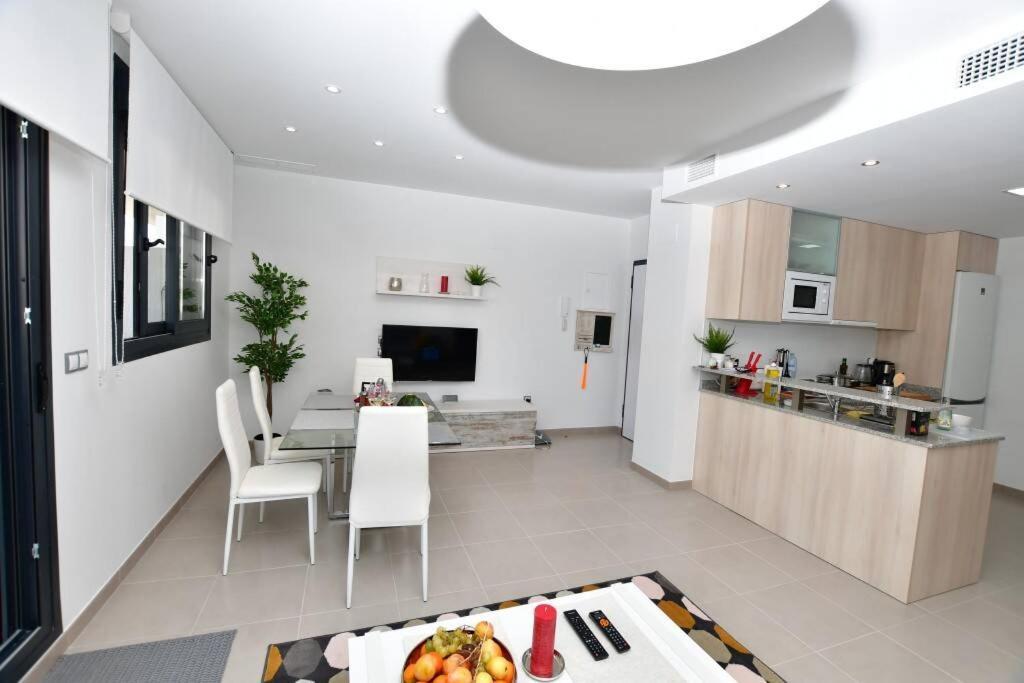 Apartament Andres アレナレス・デル・ソル エクステリア 写真